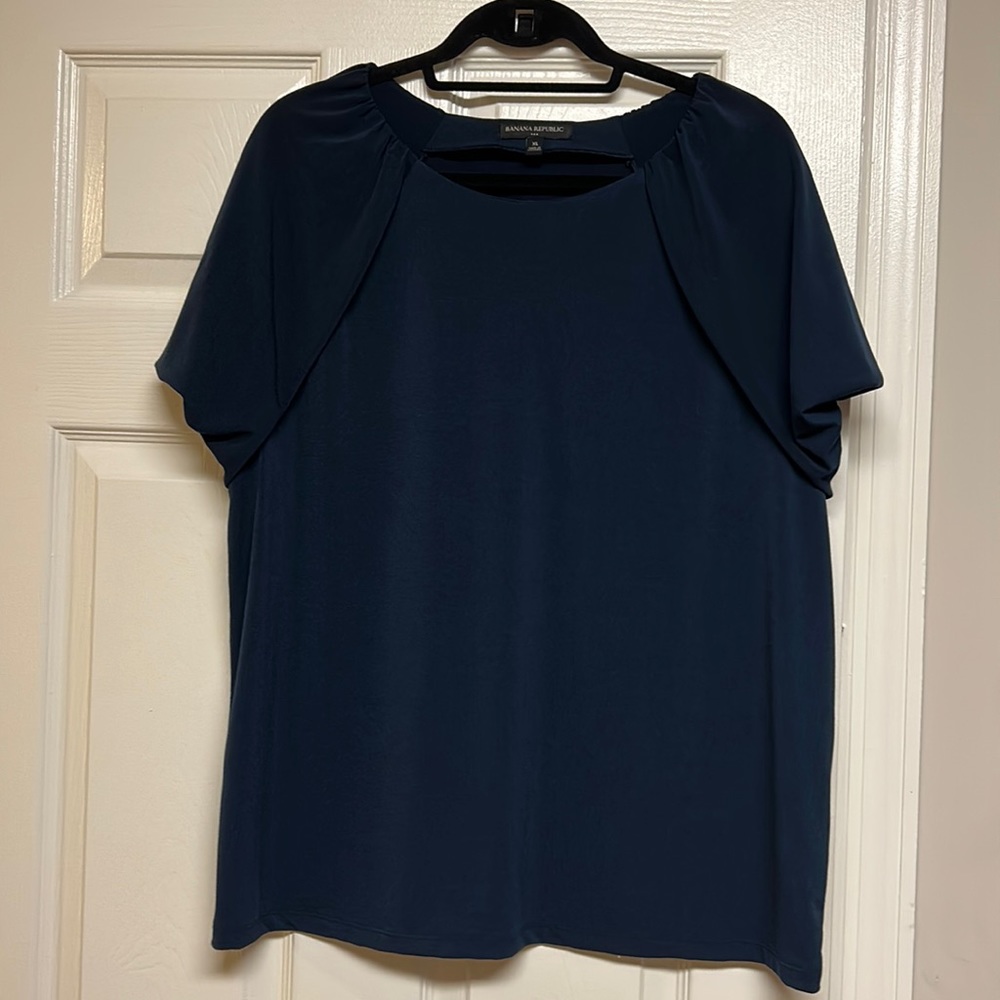 Dark blue banana republic shirt